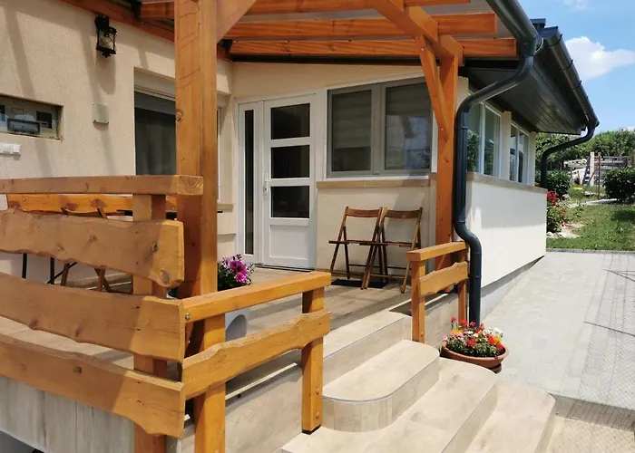 Apartamento Gyoengy *