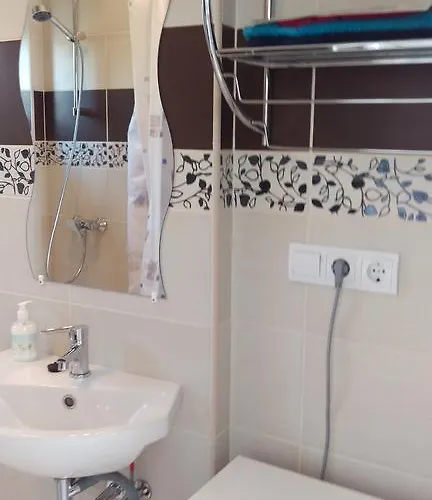 Apartamento Gyoengy Keszthely